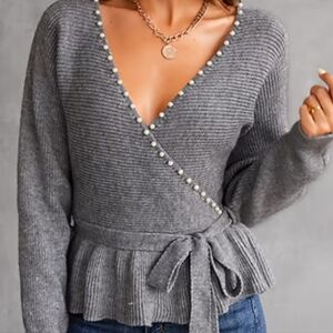 🍁❄️NWT CUPSHE ENNIS BELTED FAUX PEARL Sweater, Large